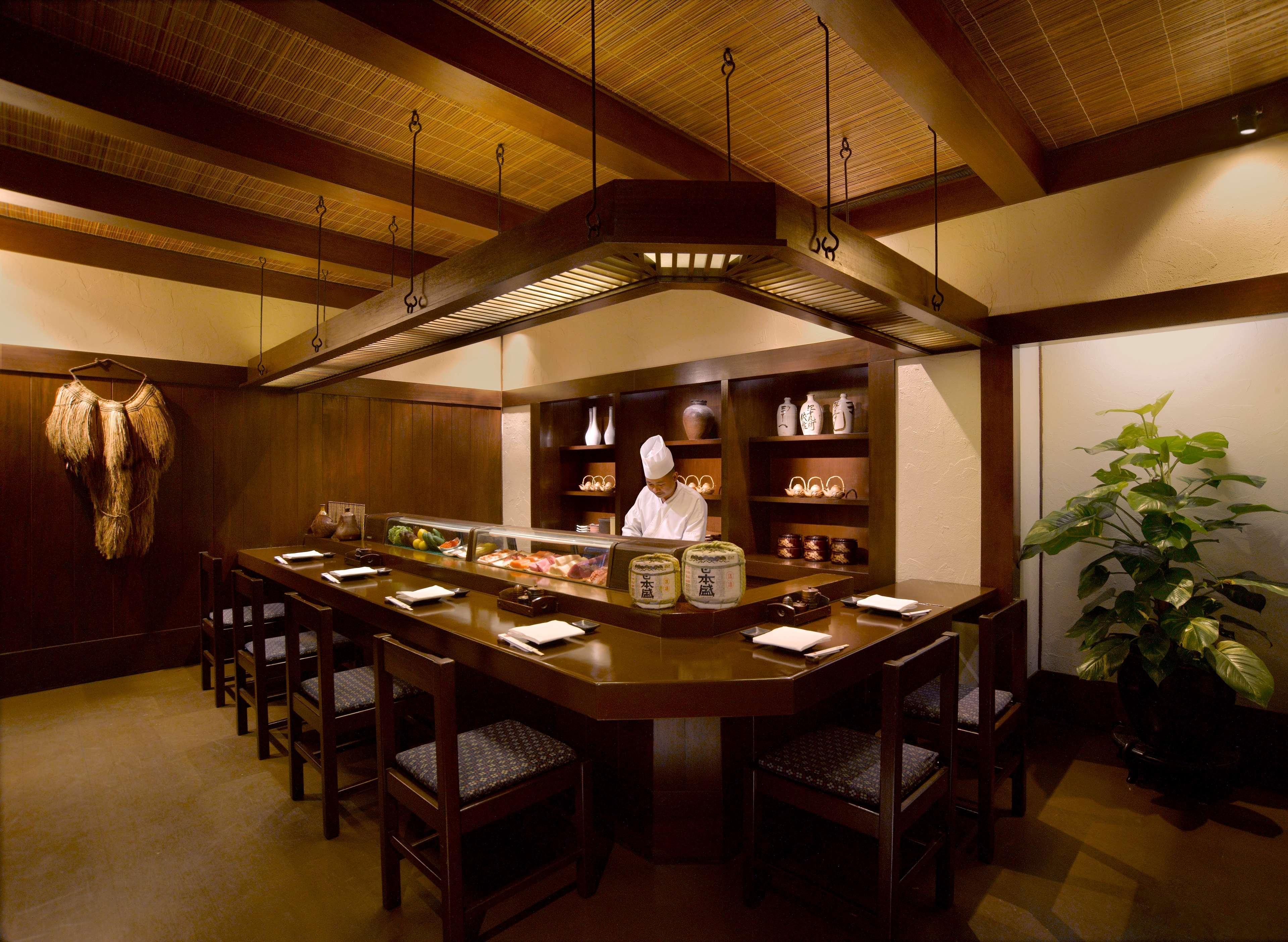 מלון קוטה קינבלו Hyatt Regency Kinabalu מראה חיצוני תמונה A sushi bar in Tokyo